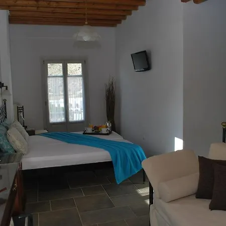 Myrto 2* Kamares (Sifnos)