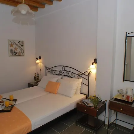 Hotel Myrto 2*