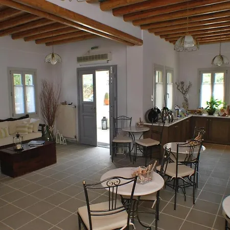 Hotel Myrto