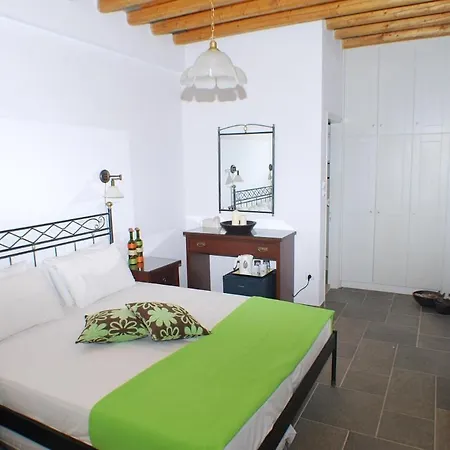Hotel Myrto 2*