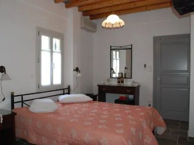 Myrto Hotel 2*