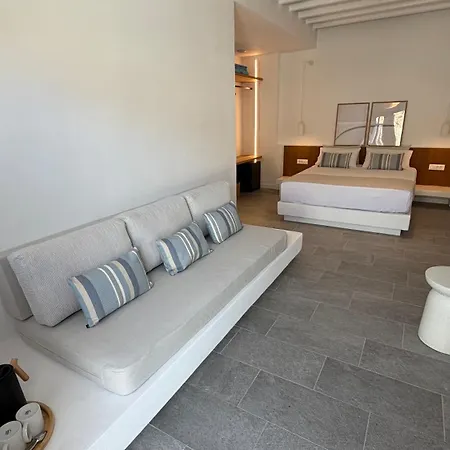 Myrto Hotel 2*