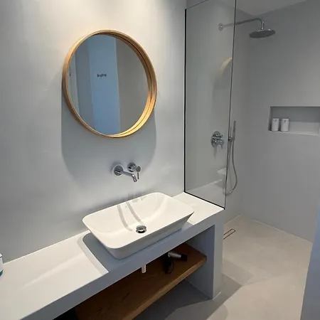 Myrto ホテル