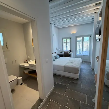 Myrto Hotel 2*
